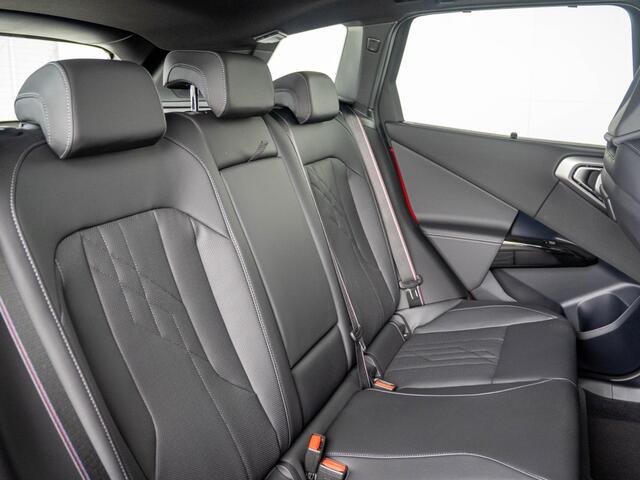 BMW X3 30e xDrive | M Sportpakket Pro | Comfort Pack | Harman Kardon | Stuurwielrand verwarmd | Comfort Access | Panoramadak | Stoelventilatie | Trekhaak