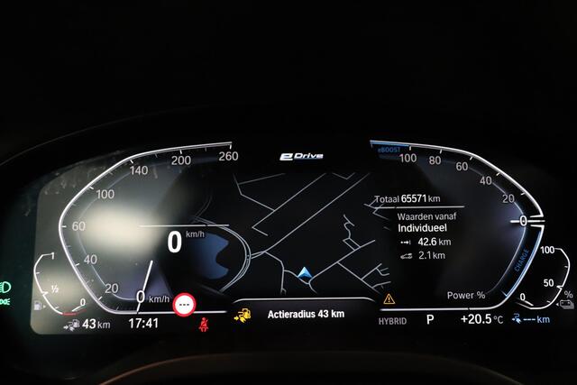 BMW X3 xDrive30e High Executive | PANO | M-SPORT | Adaptieve Cruise | Harman Kardon |