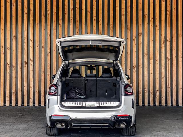 BMW X3 xDrive30e 292PK High Executive M-Sport | M-SPORT KUIPSTOELEN | HEAD-UP | PANO | HARMAN KARDON | SHADOWLINE |