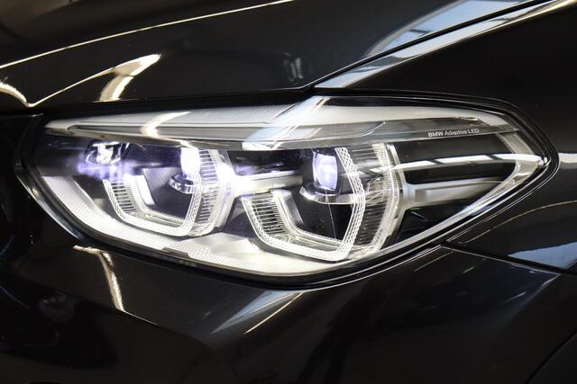 BMW X3 xDrive20i High Executive xLine Automaat / Panoramadak / Trekhaak / Navigatiesysteem Professional / Leder / Comfortstoelen Elektrisch Verstelbaar / Stuurwielverwarming / Chrome Line / Stoelventilatie / Hifi / Multifunctioneel Instrumentendisplay / LED /