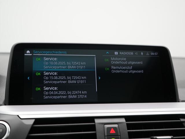 BMW X3 xDrive30e Sportline PHEV 293pk Dealer O.H | Trekhaak Af Fabriek | Panodak | Head Up | Sportstoelen Verwarmd | Sfeerverlichting | Keyless | Apple Carplay | LED Koplampen | Blis | Navigatie | DAB | Cruise Control | Plug In Hybrid |