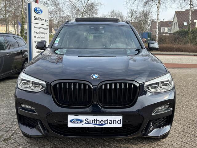 BMW X3 xDrive30e M Sport | Plug-in Hybride | PHEV | Volle uitrusting | 20 inch | Panoramadak | Trekhaak | Harman/kardon | 360 graden camera | Leder Vernasca Schwarz | Elektrische stoelen met memory functie | M pakket | Sportstoelen | Stoelverwarming| Adaptive L