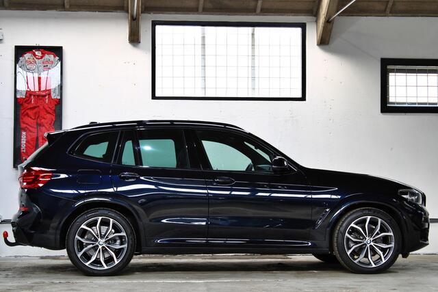BMW X3 sDrive20i Launch Edition High Executive | M-Sport | Panoramadak | 20 inch | Trekhaak | Apple Carplay | NL auto |