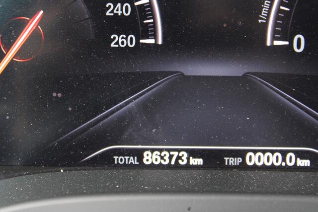 BMW X3 xDrive20i High Executive M-SPORT NAVI ECC LEER TH 86000KM!!!