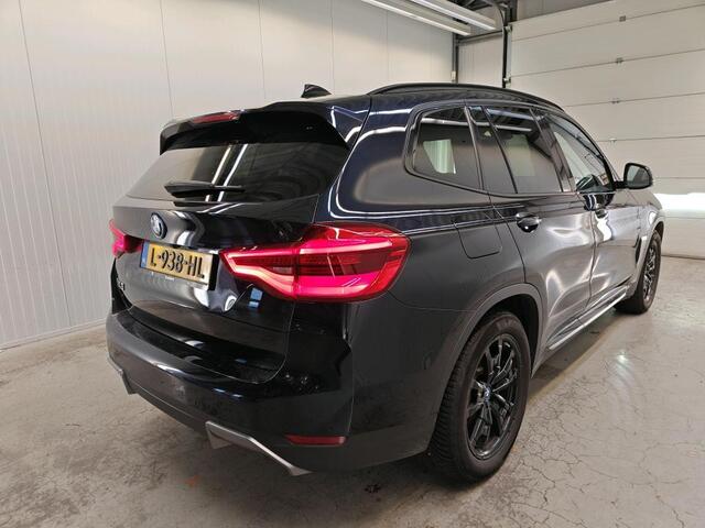 BMW X3 iX3 Executive 80 kWh NL-AUTO SHADOW LINE | PANODAK | LEDER