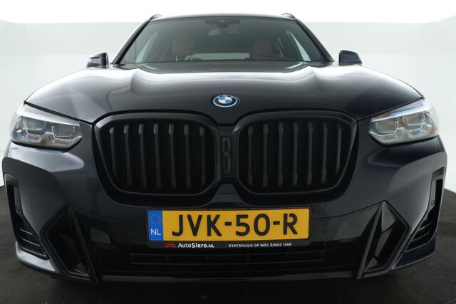 BMW X3 xDrive30e High Executive - 360cam, Stoelverwarming, Volleder, Carplay