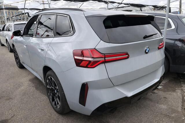 BMW X3 20 xDrive M Sport LED Panoramadak Trekhaak Carplay Leder Elek Stoelverstelling ACC Driving Assistant Plus Stuurverwarming