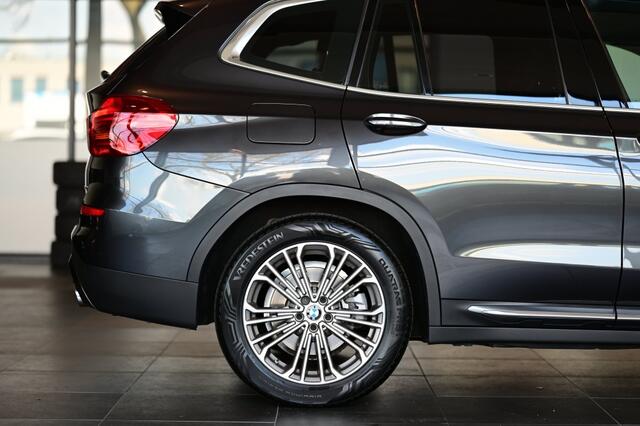 BMW X3 sDrive20i Launch Trekhaak, Panorama