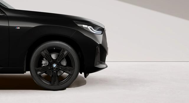 BMW X3 30e xDrive M Sport | Panodak | Trekhaak | Driving Assistant | 21 Inch |