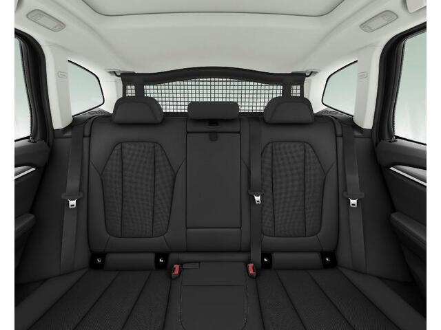 BMW X3 xDrive30e Panoramadak - Active Cruise Control - Parking/Driving Assistant - Hifi - Head up - Comfort Access - Getinte ruiten - Elektrisch verstelbare/verwarmde stoelen - Sportstoelen -