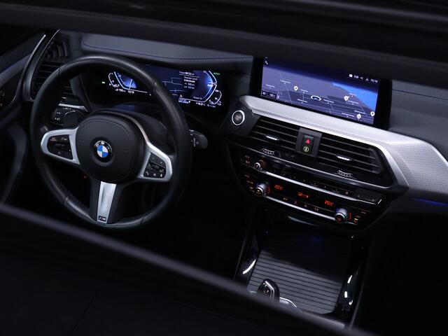 BMW X3 xDrive30e M Sport [SCHUIFKANTELDAK, LEDER, APPLE CARPLAY, CAMERA, ELEK. ACHTERKLEP, DIGITAL DASH, NAVIGATIE, CRUISE, NIEUWSTAAT]