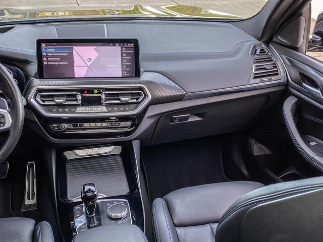BMW X3 xDrive30e 292PK High Executive M-Sport | M-SPORT KUIPSTOELEN | HEAD-UP | PANO | HARMAN KARDON | SHADOWLINE |