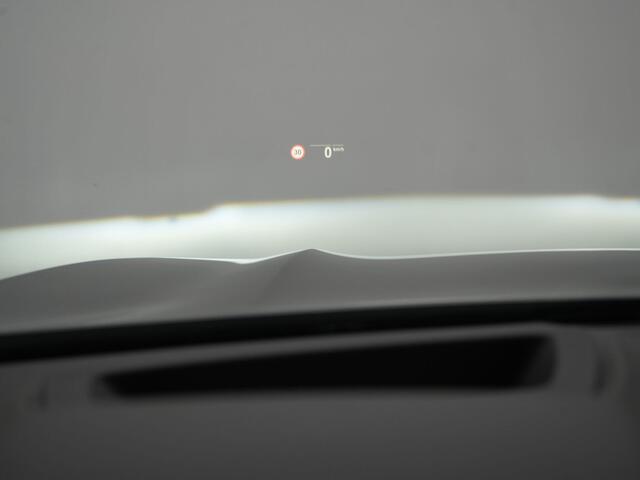 BMW X3 xDrive30e High Executive FACELIFT PHEV 293pk | Trekhaak Af Fabriek | Head Up | Camera | Harman / Kardon | Lederen Sportstoelen Memory & Ventilatie | Keyless | Blis | Stoelen & Stuur Verwarmd | Apple Carplay | Navigatie | DAB | Plug In Hybrid |