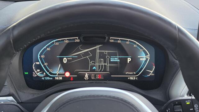 BMW X3 iX3 High Executive Edition 80 kWh | NAP | 1e eigenaar | Bomvol! | Pano | HUD | ACC | Leder | Harman & Kardon | Memory | Trekhaak | Stuurverwarming