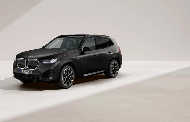 BMW X3 30e xDrive M Sport | Panodak | Trekhaak | Driving Assistant | 20 Inch |