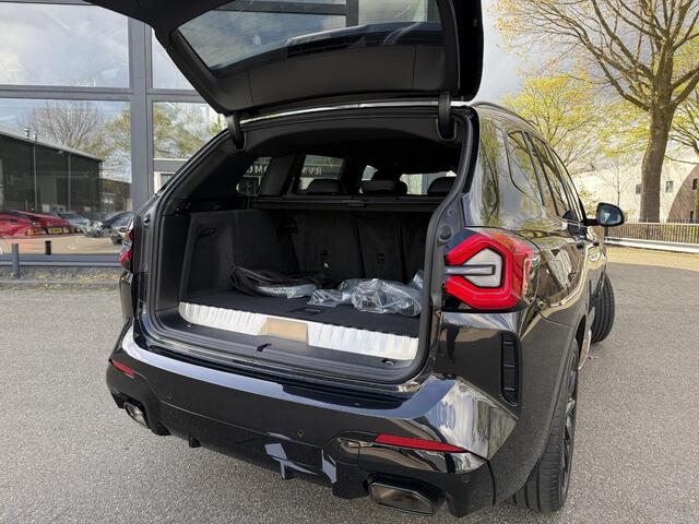 BMW X3 xDrive30e High Executive M-SPORT SHADOW LINE| BTW| HIFI AUDIO| STOELVERWARMING| ELEK. STOELEN| ELEK. ACHTERKLEP| 20 INCH HOOGGLANS ZWARTE VELGEN| CAMERA| FULL LED|