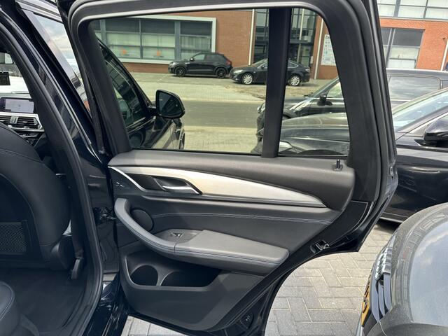 BMW X3 xDrive20i High Executive M-Pakket