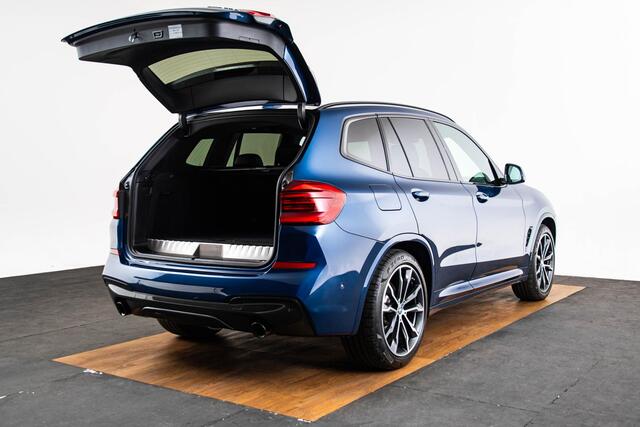 BMW X3 xDrive30e M Sport - Trekhaak - Panoramdak - Park/Driving Assistant - Grootlichtassistent - Elektrisch verwarmde voorstoelen - Getinte ruiten - Head up - Harman kardon -