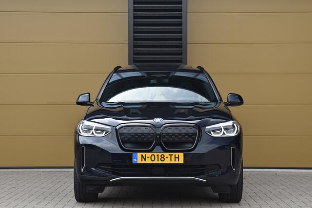 BMW X3 iX3 High Executive 80 kWh * Head-up * Harman/Kardon * Sportstoel * Trekhaak *