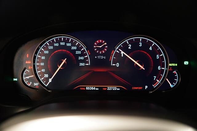 BMW X3 sDrive20i Launch Edition High Executive - HEAD UP - PANODAK - M SPORT - LEDER -