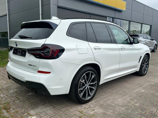 BMW X3 xDrive30e M Sport | Panoramadak | Vol leder | M-pakket | All-Season | Sportstoelen | Stoelverwarming | Camera | Head Up Display |