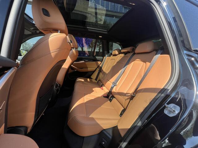 BMW X3 iX3 High Executive M-Sport 80 kWh 286PK SOH 95,6% | Panoramadak | Leder | Navigatie | Memory Seats | Trekhaak elek. | Dealeronderhouden