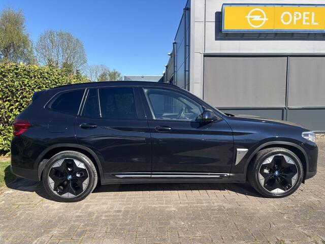 BMW X3 iX3 High Executive 80 kWh | Panoramdak | Leder | Head up Display | Harman Kardon | Geheugenstoelen | Adaptive cruise control