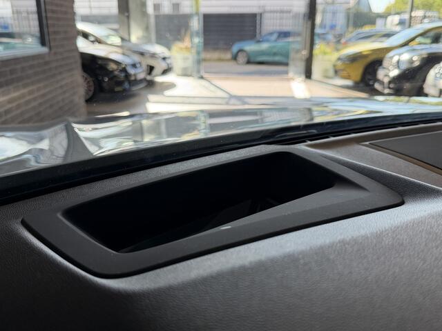 BMW X3 xDrive30e M-Sport | PANO | HUD | High Executive | 19" | Elec Seats | Interesse in een bezichtiging of proefrit, bel of app met 06-24282842 / 06-42130156