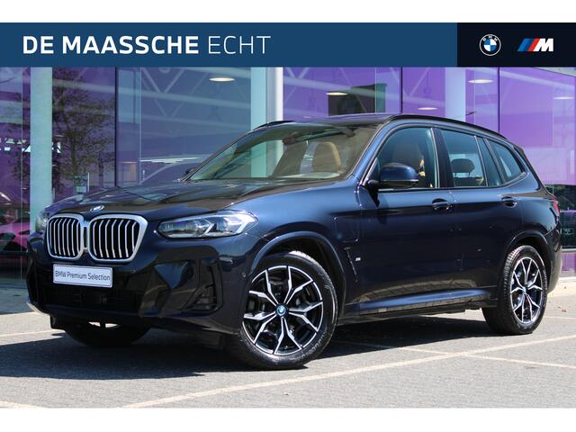 BMW X3 xDrive30e High Executive Automaat / Trekhaak / Panoramadak / Sportstoelen / Comfort Access / Adaptieve LED / Active Cruise Control / Harman Kardon