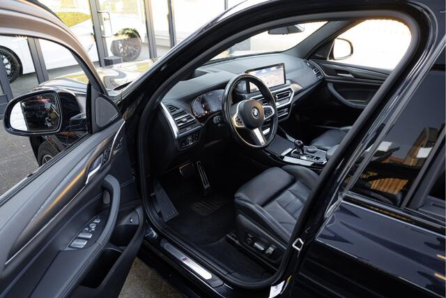 BMW X3 xDrive30e M-STOELEN [ KONINGSDAG OPEN] Pano - Harman Kardon - Head Up