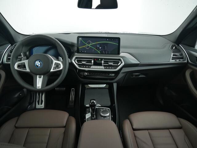 BMW X3 xDrive30e M-SPORT ** LASER, BRUIN LEDER, PANORAMA, TREKH, 20-inch LMV ** UNFALLFREI - DEALER ONDERH ** ** INFORMEER OOK NAAR ONZE AANTREKKELIJKE FINANCIAL-LEASE TARIEVEN **