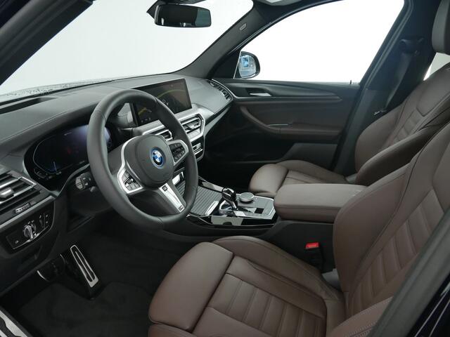 BMW X3 xDrive30e M-SPORT ** LASER, BRUIN LEDER, PANORAMA, TREKH, 20-inch LMV ** UNFALLFREI - DEALER ONDERH ** ** INFORMEER OOK NAAR ONZE AANTREKKELIJKE FINANCIAL-LEASE TARIEVEN **