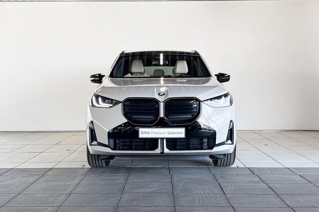 BMW X3 M50