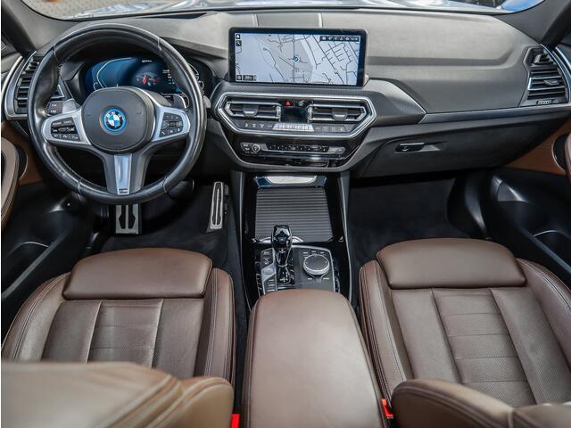BMW X3 xDrive30e M-SPORT ** LED, BRUIN LEDER, PANORAMA, ACC, TREKH, 19-inch LMV ** UNFALLFREI - DEALER ONDERH ** ** INFORMEER OOK NAAR ONZE AANTREKKELIJKE FINANCIAL-LEASE TARIEVEN **