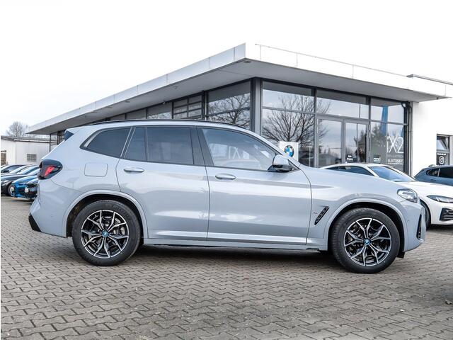 BMW X3 xDrive30e M-SPORT ** LED, BRUIN LEDER, PANORAMA, ACC, TREKH, 19-inch LMV ** UNFALLFREI - DEALER ONDERH ** ** INFORMEER OOK NAAR ONZE AANTREKKELIJKE FINANCIAL-LEASE TARIEVEN **