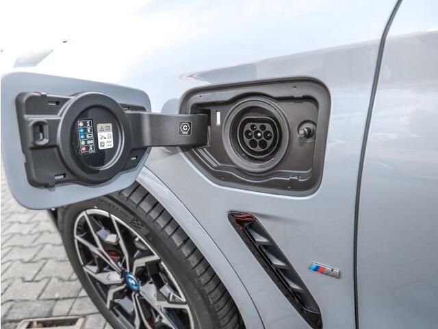 BMW X3 xDrive30e M-SPORT ** LED, BRUIN LEDER, PANORAMA, ACC, TREKH, 19-inch LMV ** UNFALLFREI - DEALER ONDERH ** ** INFORMEER OOK NAAR ONZE AANTREKKELIJKE FINANCIAL-LEASE TARIEVEN **