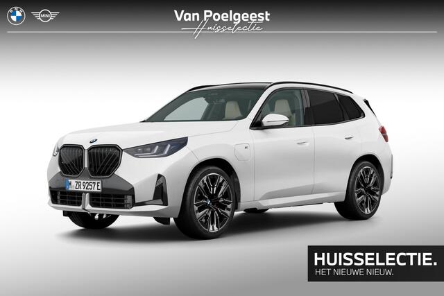 BMW X3 30e xDrive STR Niet Online | M-Sport Pro | Professional Pack | Premium Pack | Comfort Pack | Driving Assistant Professional | Harman/Kardon | Panoramadak | Comfort Access