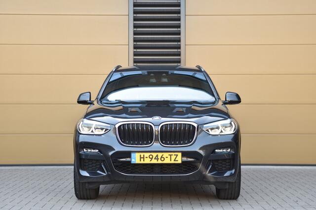 BMW X3 xDrive20i High Exe * M-Sport * Head-up * Trekhaak * DAB * Live Cockpit Professional *
