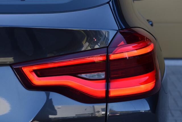 BMW X3 xDrive20i High Exe * M-Sport * Head-up * Trekhaak * DAB * Live Cockpit Professional *