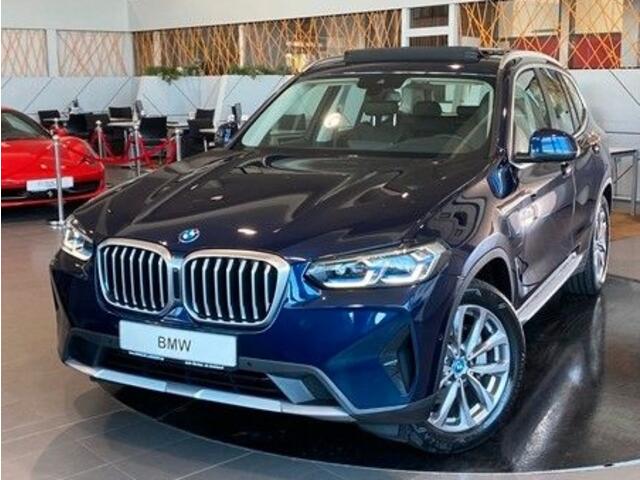 BMW X3 xDrive30e ** LASER, LEDER, PANORAMA, HuD, H&K Sound, TREKH, 19-inch LMV ** UNFALLFREI - 1e EIG ** ** INFORMEER OOK NAAR ONZE AANTREKKELIJKE FINANCIAL-LEASE TARIEVEN **