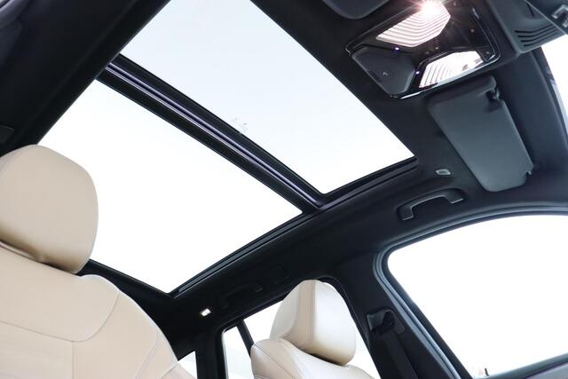 BMW X3 xDrive20i LAUNCH EDITION HIGH EXECUTIVE -PANO.DAK|HARMAN/KARDON|M-SPORT|HEAD-UP DISP.|PRIVACY.GLAS|CRUISE|NAVI|STOELVERW.|20"