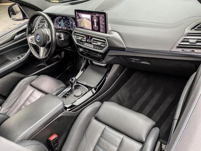 BMW X3 xDrive30e 292PK High Executive M-Sport | M-SPORT KUIPSTOELEN | HEAD-UP | PANO | HARMAN KARDON | SHADOWLINE |