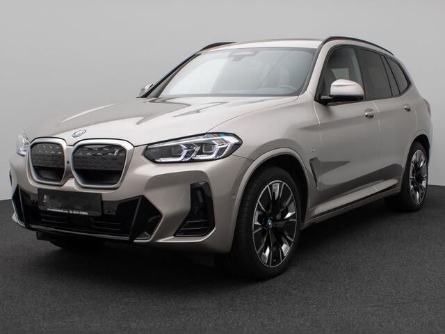 BMW X3 iX3 M-SPORT 80 kWh (210kW/286pk) ** LED, LEDER, PANO, HuD, STUURVERW, H&K SOUND, 20-inch LMV ** 1e EIG - UNFALLFREI ** ** INFORMEER OOK NAAR ONZE AANTREKKELIJKE FINANCIAL-LEASE TARIEVEN **