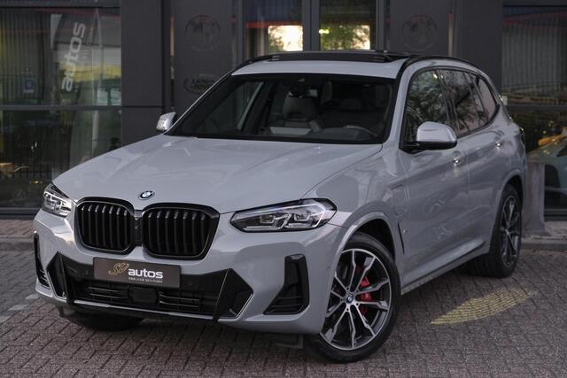 BMW X3 xDrive30e 292pk LCI M-sport Panoramadak X3M stoelen Brooklyn grau Trekhaak Adaptive cruise NLauto