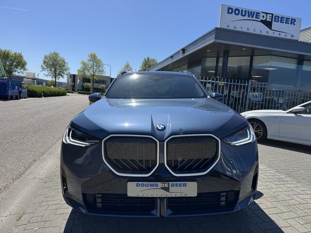BMW X3 30e xDrive M sport Aut Pano/dak, 360 camera, trekhaak elect.