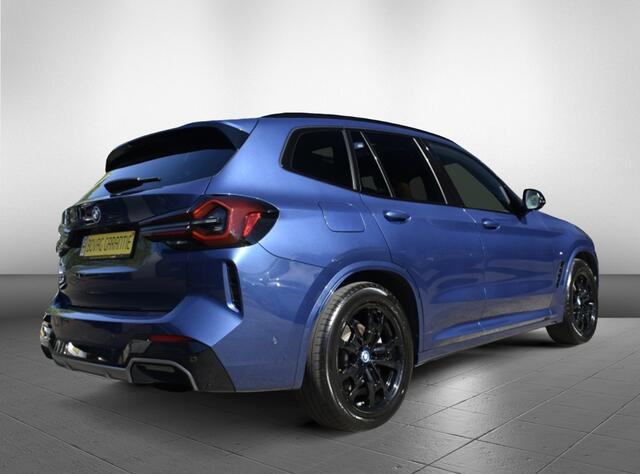 BMW X3 iX3 Pano /trekhaak /leer Inspiring