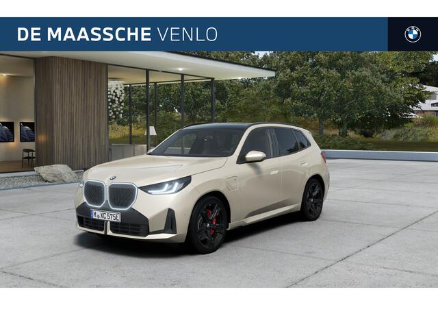 BMW X3 30e xDrive M Sport Automaat / Panoramadak / Trekhaak / Sportstoelen / Comfort Access / Parking Assistant Plus / Adaptieve LED / Stuurverwarming