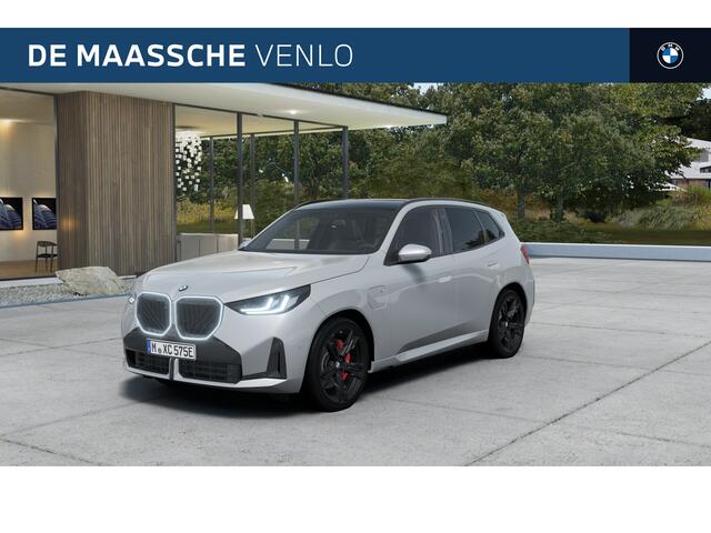 BMW X3 30e xDrive M Sport Automaat / Panoramadak / Trekhaak / Sportstoelen / Adaptieve LED / Parking Assistant Plus / Stoelventilatie / Stuurverwarming