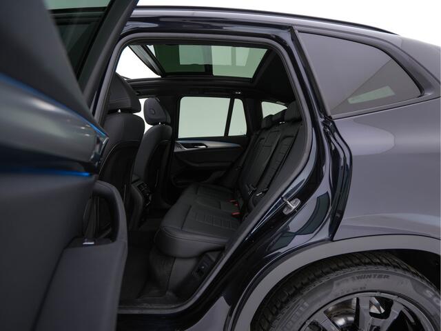 BMW X3 iX3 Executive 80 kWh [ 3-Fase ] {SOH-98%} (INCL-BTW) Aut. *PANO | HEAD-UP | LEATHER | ADAPTIVE-CRUISE | FULL-LED | BLIND-SPOT | MEMORY-PACK | DIGI-COCKPIT | HEATED-COMFORTSEATS | KEYLESS | TOP-VIEW | DAB+ | TOWBAR | 19''ALU*