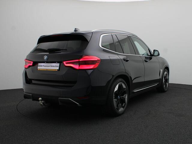 BMW X3 iX3 High Executive | Parking Pack | Safety Pack | Trekhaak | Head-Up Display | Harman Kardon | 20''